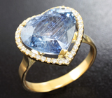 Золотое кольцо с необлагороженным синим сапфиром 7,7 карат и бриллиантами Золото