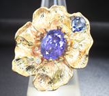 Золотое кольцо с топовым танзанитом 5,17 карат, необлагороженным синим сапфиром и бриллиантами Золото