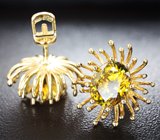 Пусеты с золотистыми сфенами Золото