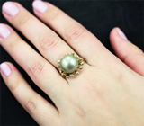 Золотое кольцо с цветным морским жемчугом и лейкосапфирами! Стальной люстр Золото