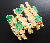 Золотое кольцо с яркими изумрудами 1,92 карат и бриллиантами Золото