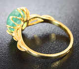 Золотое кольцо с уральским изумрудом 3,43 карат и лейкосапфирами Золото