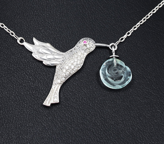Серебряное колье из коллекции «Drops» с резным аквамарином и розовым сапфиром