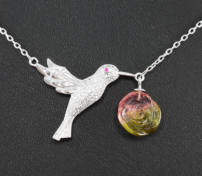 Серебряное колье из коллекции «Drops» с резным арбузным турмалином и розовым сапфиром