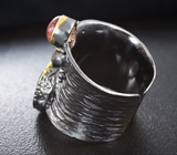 Серебряное кольцо с синим сапфиром, турмалином и перидотом Серебро 925