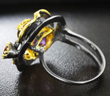 Серебряное кольцо с аметистом и мозамбикскими гранатами Серебро 925