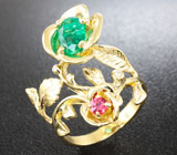 Золотое кольцо с замбийским изумрудом 1,05 карат, рубином и бриллиантами Золото