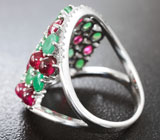 Роскошное серебряное кольцо с изумрудами и рубинами Серебро 925