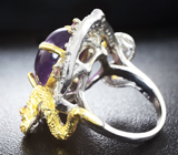 Серебряное кольцо с кабошоном и ограненными аметистами Серебро 925
