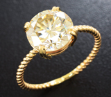 Золотое кольцо с крупным муассанитом 2,98 карат Золото