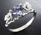 Золотое кольцо с сине-фиолетовой шпинелью 1,24 карат и бриллиантами Золото