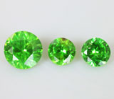 Высокая дисперсия! Набор из 3 уральских демантоидов 0,75 карат 