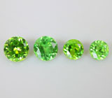 Набор из 4 уральских демантоидов 0,88 карат 