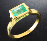 Золотое кольцо с уральским изумрудом 1,24 карат Золото