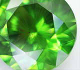 Эксклюзив! Пара уральских демантоидов гранатов 7,09 карат 