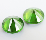 Эксклюзив! Пара уральских демантоидов гранатов 7,09 карат 