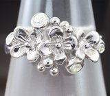 Кольцо с бесцветными цирконами