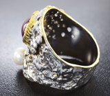 Серебряное кольцо cо звездчатым сапфиром, жемчужиной и изумрудами Серебро 925