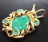 Кулон с изумрудами