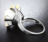 Серебряное кольцо с жемчужиной и синими сапфирами Серебро 925