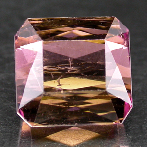 Полихромный турмалин 11,03 карат