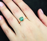 Золотое кольцо с неоново-зеленым муассанитом 1,87 карат Золото