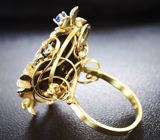 Золотое кольцо с крупным черным турмалином 17,87 карат и синими сапфирами Золото