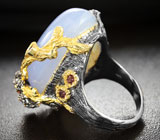 Серебряное кольцо с халцедоном, иолитом и родолитами Серебро 925