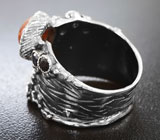 Серебряное кольцо cо спессартином и синими сапфирами Серебро 925
