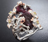Серебряное кольцо с необработанными рубинами, кабошонами рубинов и перидотами Серебро 925