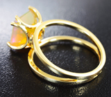 Золотое кольцо с ограненным эфиопским опалом топового качества 2,51 карат Золото