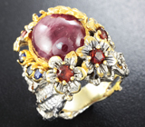 Серебряное кольцо с рубином, мозамбикскими гранатами и синими сапфирами Серебро 925