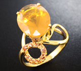 Золотое кольцо с мексиканским огненным опалом 5,98 карат и оранжевыми сапфирами Золото