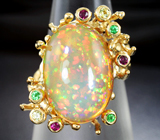 Золотое кольцо с роскошным эфиопскими опалом 8,55 карат, сапфирами, рубинами и цаворитами Золото