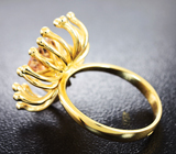 Кольцо с морганитом и бриллиантами Золото