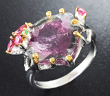 Серебряное кольцо cо слайсом арбузного турмалина, рубинами и цаворитом Серебро 925