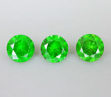 Топовый цвет! Высокая дисперсия! Набор из 3 уральских демантоидов гранатов 0,58 карат 