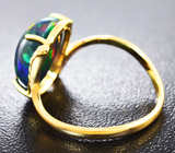 Кольцо с кристаллическим черным опалом и бриллиантами Золото