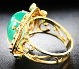 Золотое кольцо с уральским изумрудом 10,27 карат, африканскими изумрудами и бриллиантами Золото