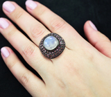 Серебряное кольцо с  лунным камнем и родолитами Серебро 925
