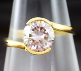 Золотое кольцо с розовым муассанитом 1,52 карат Золото