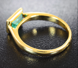 Золотое кольцо с уральским изумрудом 0,83 карат Золото