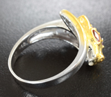 Скульптурное серебряное кольцо с оранжевыми сапфирами и родолитами Серебро 925