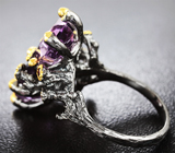 Серебряное кольцо с аметистами авторской огранки и родолитами Серебро 925