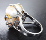 Серебряное кольцо с  жемчужиной барокко и синими сапфирами Серебро 925