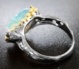 Серебряное кольцо с кристаллическим эфиопским опалом и цаворитами Серебро 925