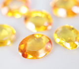 Набор из 6 золотистых сапфиров 3,35 карат 