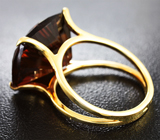 Золотое кольцо с коньячным цитрином авторской огранки 13,65 карат Золото