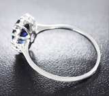 Золотое кольцо с ярко-синим цейлонским сапфиром 1,82 карат Золото
