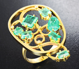 Золотое кольцо с яркими уральскими изумрудами 3,31 карат и бриллиантами Золото